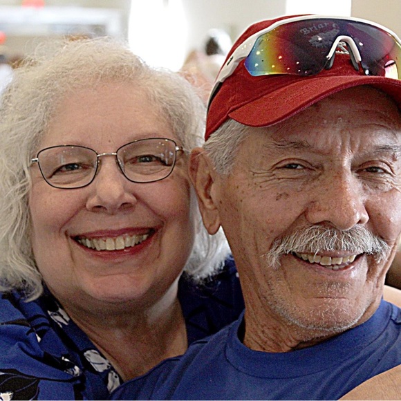 Meet your Posher, Deb - Picture 2 of 6